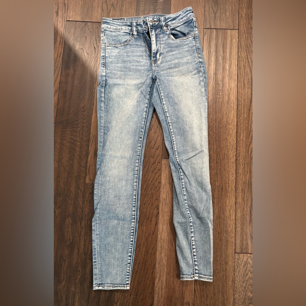 American Eagle Outfitters Blue Skinny Jeans Distressed Style